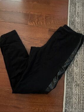 Old navy Black leather trimmed Leggings